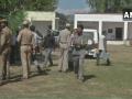 जम्मू कश्मीर निकाय चुनावः मतदान से पहले उम्‍मीदवार नहीं, सुरक्षाबल पहुंचे डोर टू डोर - Hindi News | Jammu And Kashmir: preparation for local body elections, polls will be held tomorrow | Latest india News at Lokmatnews.in
