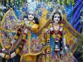 श्रीकृष्ण ने समर्पण को ही माना था प्रेम की बुनियाद  - Hindi News | Janmashtami 2025 Shri Krishna considered dedication as the foundation of love | Latest spirituality News at Lokmatnews.in