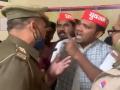 तुम झंडा नोचोगे तो हम तुम्हारा बिल्ला नोच लेंगे, सपा पार्षद अर्पित यादव ने दरोगा को दी धमकी, जानिए मामला - Hindi News | kanpur samajwadi party councilor arpit yadav threatened the inspector tum hamara jhanda nochoge hum billa noch lenge | Latest weird News at Lokmatnews.in