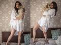 करिश्मा तन्नाचा हा बोल्ड अंदाज पाहून क्लीन बोल्ड झाले तिचे फॅन्स - Marathi News | Karishma Tanna glamorous pictures trending on social media | Latest filmy Photos at Lokmat.com