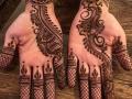 Karwa Chauth 2024 Mehndi Designs: करवा चौथ के लिए सबसे आसान और अच्छे मेहंदी डिजाइन, करवा चौथ बनेगा खास - Hindi News | Karwa Chauth 2024 Mehndi Latest Designs Simple and Special Mehndi Designs Easy Full Hand Legs Mehndi Design | Latest spirituality Photos at Lokmatnews.in