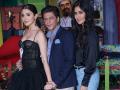Zero Promotion: डांस प्लस के मंच पर यूं मस्ती करते नजर आए शाहरुख खान, अनुष्का शर्मा और कैटरीना कैफ, देखें तस्वीरें - Hindi News | Zero Promotion: Shah Rukh Khan, Katrina Kaif, Anushka Sharma on the sets of Star plus Show Dance plus, See Photos | Latest television Photos at Lokmatnews.in