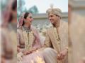 Kiara Advani-Sidharth Malhotra Anniversary: वर्क लाइफ को बैलेंस करते हुए ऐसे सिड-कियारा ने अपने रिलेशन का रखा हाइड, जानें कैसे एक्ट्रेस हार बैठी अपना दिल - Hindi News | Kiara Advani-Sidharth Malhotra Anniversary This is how Sid-Kiara kept their relationship hidden while balancing work life know how the actress lost her heart | Latest bollywood News at Lokmatnews.in
