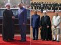 पीएम मोदी और राष्ट्रपति कोविंद ने ईरान के राष्ट्रपति रूहानी का ऐसे किया स्वागत, देखें तस्वीरें - Hindi News | iran's president hassan rouhani visit india pm narendra modi and president kovind welcome, see pics photos hd images | Latest india Photos at Lokmatnews.in
