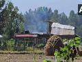 Kulgam encounter: 2 आतंकी ढेर, एएसपी समेत 05 जवान जख्‍मी, आदिगाम गांव में गोलीबारी - Hindi News | Kulgam encounter 2 terrorists killed 5 soldiers including ASP injured see video watch security forces and terrorists in Adigam Devsar area | Latest india News at Lokmatnews.in