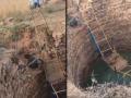 कुएं में गिरे तेंदुए को निकाला तो बचाने वाले पर ही किया हमला, वीडियो हुआ वायरल - Hindi News | | Latest weird News at Lokmatnews.in