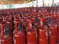 LPG Gas Cylinder Price: रसोई गैस के बढ़े दाम, दिल्ली और मुंबई में कीमत 899.50 रुपये, पटना में 1000 के करीब - Hindi News | LPG Gas Cylinder Price hike Domestic cooking gas Rs 15, nears Rs 1000 in Patna delhi mumbai  899-50 | Latest business Photos at Lokmatnews.in