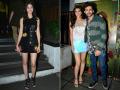 Luka Chuppi Success Party: कार्तिक आर्यन संग नजर आईं अनन्या पांडे, कृति सेनन समेत ये स्टार्स हुए शामिल - Hindi News | Luka Chuppi Success Party: Kartik Aaryan, Ananya pandey, Kriti Sanon, Sunny Leone, Pankaj Tripathi and many more celebs attend the party | Latest bollywood Photos at Lokmatnews.in