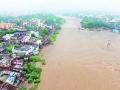 Maharashtra Floods: बाढ़ में बही कार, 1 की मौत, 3 बचे, ठाणे में अभी तक 20 मरे, महाराष्ट्र में बारिश से बुरा हाल - Hindi News | Maharashtra Floods live 1 Dead 3 Rescued Car Swept Away in Beed 20 people died in Thane so far rain worsened situation in Maharashtra | Latest india News at Lokmatnews.in