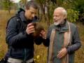 Man VS Wild से पीएम नरेन्द्र मोदी और Bear Grylls का नया वीडियो जारी, लोग बोले-मोदी कर रहे हैं 'वन की बात' - Hindi News | Man VS Wild with Bear Grylls and PM Modi video on Discovery India | Latest bollywood News at Lokmatnews.in