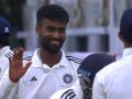 Manav Suthar Duleep Trophy 2024: कमाल की बॉलिंग, 8 विकेट और 20 रन, भारत सी ने भारत डी को हराया, जीत से शुरुआत - Hindi News | Manav Suthar 8 wickets 20 runs Duleep Trophy 2024 India C won 4 wkts India C vs India D INDD 164-236 INDC 168-233 see video | Latest cricket News at Lokmatnews.in