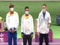 Tokyo paralympics : टोक्यो पैरालंपिक में खिलाड़ियों का शानदार प्रदर्शन, मनीष ने शूटिंग में जीता गोल्ड, वहीं सिंहराज ने जीता रजत - Hindi News | tokyo paralympics shooter manish narwal wins gold in mixed 50 m pistol singhraj seals sliver medal | Latest india News at Lokmatnews.in