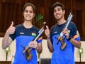 ISSF जूनियर वर्ल्ड कप: मनु भाकर-अनमोल ने एयर पिस्टल मिक्स्ड में जीता गोल्ड मेडल - Hindi News | manu bhakar and anmol wins gold in air pistol mixed at issf junior world cup 2018 | Latest other-sports News at Lokmatnews.in