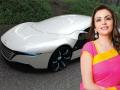 नीता अंबानी ने खरीदी है 100 करोड़ की Audi A9, देखने के लिए लाइन लगाए रहते हैं लोग - Hindi News | Ambani's wife has bought the 100 million Audi A9, people are set to watch | Latest automobile News at Lokmatnews.in