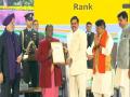 Swachh Survekshan Award : स्वच्छता में इंदौर 7 वीं बार बना देश में अव्वल ,एमपी देश के स्वच्छ राज्यों में 2 पायदान पर - Hindi News | Swachh Survekshan Award: Indore tops the country in cleanliness for the 7th time, MP ranks 2nd among the cleanest states of the country. | Latest india News at Lokmatnews.in