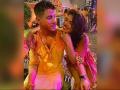 Happy Holi: होली पार्टी में प्रियंका चोपड़ा और निक जोनस ने जमकर पी ‘भांग’, Video हुआ वायरल - Hindi News | watch at a holi party priyanka chopra and nick jonas | Latest bollywood News at Lokmatnews.in