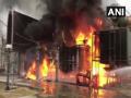 नोएडा में बारिश के बीच NPCL पावर हाउस में लगी आग, कई इलाकों में बत्ती हुई गुल - Hindi News | Uttar pradesh nodia NPCL fire at power substation several fire fighters at site | Latest india News at Lokmatnews.in