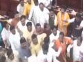 ओडिशा विधानसभा में एक-दूसरे से भिड़ गए भाजपा और कांग्रेस के विधायक, मची अफरातफरी - Hindi News | BJP and Congress MLAs clashed with each other in Odisha Assembly, chaos ensued | Latest india News at Lokmatnews.in