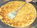 50 मिनट में खा लेंगे यहां का तीन पराठा तो जिंदगी भर खाना मिलेगा फ्री - Hindi News | India's Biggest paratha and largest paratha challenge | Latest food News at Lokmatnews.in