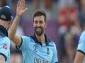 World Cup 2019: इंग्लैंड के लिए खुशखबरी, तेज गेंदबाज मार्क वुड टूर्नामेंट से पहले हुए फिट - Hindi News | World Cup 2019: Scans clear Mark Wood of serious injury | Latest cricket News at Lokmatnews.in
