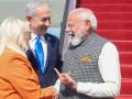 2017 के बाद 2026?, इजरायल पहुंचे पीएम मोदी, प्रधानमंत्री बेंजामिन नेतन्याहू ने पत्नी सारा के साथ एयरपोर्ट पर किया स्वागत, वीडियो - Hindi News | watch After 2017, 2026 PM NARENDRA Modi reaches Israel Prime Minister Benjamin Netanyahu welcomes airport with his wife Sara video | Latest world News at Lokmatnews.in