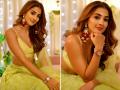 Pooja Hegde : पूजा हेगडेने लेहेंग्यात केलं ग्लॅमरस फोटोशूट, एथनिक लूक पाहून चाहते झाले घायाळ - Marathi News | Pooja Hegde shared very glamorous pictures in lehenga fans was shocked to see the traditional avatar | Latest filmy Photos at Lokmat.com