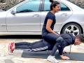 SEE PICS! Priyanka Chopra's favourite exercise is push-ups - Hindi News | SEE PICS! Priyanka Chopra's favourite exercise is push-ups | Latest entertainment Photos at Lokmattimes.com