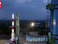 देश के लिए गौरवशाली क्षण, इसरो ने लॉन्च किया कार्टोसेट-2 - Hindi News | india proud moment isros launch pslv c40 cartosat | Latest india Videos at Lokmatnews.in