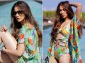 Raai Laxmi flaunts her toned body in printed monokini - Hindi News | Raai Laxmi flaunts her toned body in printed monokini | Latest entertainment Photos at Lokmattimes.com