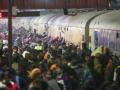 New Delhi Railway Station Stampede: स्वतंत्रता सेनानी एक्सप्रेस और भुवनेश्वर राजधानी एक्सप्रेस की देरी?, प्लेटफॉर्म बदलने की घोषणा और 18 लोगों की जान..., देखें वीडियो और अपडेट - Hindi News | New Delhi Railway Station Stampede live Swatantrata Senani Express Bhubaneswar Rajdhani Express running late platform change announced 18 people lost see video | Latest india News at Lokmatnews.in