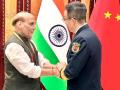 भारत-चीन के संबंधों में आई मिठास! SCO समिट में राजनाथ सिंह ने चीनी रक्षामंत्री से की मुलाकात, जानें इसके मायने - Hindi News | Defence Minister Rajnath Singh met his Chinese counterpart and stressed on avoiding new complications in India-China relations | Latest india News at Lokmatnews.in