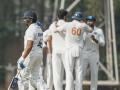 Ranji Trophy Round 6: सस्ते में निपटे दिग्गज, रोहित शर्मा 3, जायसवाल 4, गिल 4 और ऋषभ पंत 1 रन बनाकर आउट, रविंद्र जडेजा ने झटके 2 विकेट - Hindi News | Ranji Trophy Live Score, Round 6 Rohit Sharma 3, Jaiswal 4, Gill 4 and Rishabh Pant out scoring 1 run Ravindra Jadeja took 2 wickets. Mumbai struggling 100-7 | Latest cricket News at Lokmatnews.in