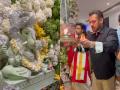 PHOTOS: सलमान खान ने ऐसे मनाई गणेश चतुर्थी, परिवार संग बप्पा की आरती, देखें तस्वीरें - Hindi News | Salman Khan Welcome Ganpati Bappa Performs Aarti Photos Goes Viral on Social Media | Latest bollywood Photos at Lokmatnews.in