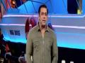 Bigg Boss 12: सीजन का पहला वीकेंड का वार आज, कुछ यूं कंटेस्टेंट्स की क्लास लगाएंगे सलमान खान - Hindi News | bigg boss 12-salman khan lashes out contestant first weekend ka vaar | Latest television News at Lokmatnews.in