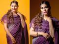 बिग बॉस फेम सपना चौधरीने स्टायलिश साडीत केलं फोटोशूट, सोशल मीडियावर झालं व्हायरल - Marathi News | sapna choudhary latest photoshoot in purple saree went viral on social media | Latest filmy Photos at Lokmat.com