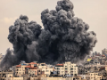 Israel–Hamas war: गाजा में मरने वालों की संख्या 1,799 हुई, 6,388 घायल, जल्दी जमीनी हमले शुरू कर सकता है इजराइल - Hindi News | Israel–Hamas war death toll in Gaza mounts to 1,799 over 6,000 people have been injured | Latest world News at Lokmatnews.in