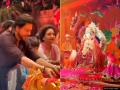 Ambani Ganesh Chaturthi 2023: शाहरुख खान पहुंचे अंबानी के घर एंटीलिया, गणपति उत्सव में परिवार संग की पूजा, देखें तस्वीरें - Hindi News | Shah Rukh Khan And Family At Ambani Ganesh Chaturthi celebrations see photos | Latest bollywood Photos at Lokmatnews.in