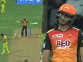 IPL 2018: अंपायर के इस निर्णय पर उठे सवाल, सनराइजर्स हैदराबाद को पड़ा भारी! - Hindi News | IPL 2018 Qualifier 1, SRH vs CSK: Dead ball or no-ball? Umpire's call cost Hyderabad vs Chennai | Latest cricket News at Lokmatnews.in