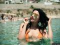Pics: ऑरेंज बिकीनी में नजर आईं शमा सिकंदर, फैंस बोले रात को नींद नहीं आएगी - Hindi News | Bikini Pics: Shama sikander Share on Instagram, Pics goes viral on social media | Latest hot-sexy Photos at Lokmatnews.in