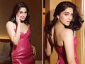 Sharvari Wagh mesmerizes in dazzling mini pink dress with a plunging neckline - Hindi News | Sharvari Wagh mesmerizes in dazzling mini pink dress with a plunging neckline | Latest entertainment Photos at Lokmattimes.com