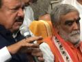चमकी बुखार पर प्रेस कॉन्फ्रेंस में सो रहे थे अश्विनी चौबे, वायरल हुई फोटो तो कहा- 'मैं चिंतन-मनन कर रहा था, सो नहीं रहा था' - Hindi News | Ashwini Choubey denies reports of 'sleeping' during AES briefing, says he was 'thinking' | Latest weird News at Lokmatnews.in