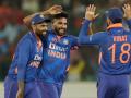 ICC ODI Bowler Rankings 2023: दुनिया के नंबर एक गेंदबाज, न्यूजीलैंड और आस्ट्रेलिया खिलाड़ी को पछाड़ा, 20 मैच और 37 विकेट, देखें लिस्ट - Hindi News | ICC ODI Bowler Rankings 2023 Mohammed Siraj 729 rating points No-1 spot 20 match 37 wickets New Zealand seamer Trent Boult  Josh Hazlewood see list | Latest cricket News at Lokmatnews.in
