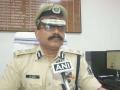 बीच सड़क नीतीश कुमार ने कहा, फोन उठाया करिए डीजीपी साहब, फटकार के बाद जागे, जारी किया अपना फोन नंबर, कर सकते हैं संपर्क - Hindi News | bihar patna cm nitish kumar dgp sk singhal issue mobile number for journalist rupesh singh murder case | Latest crime News at Lokmatnews.in