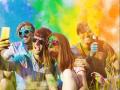 Holi 2019: होली में स्मार्टफोन को रखना है सेफ तो ये टिप्स करें फॉलो - Hindi News | Holi 2019: How To Keep Your Smartphone Safe from Physical Damages and Water this holi | Latest technology News at Lokmatnews.in