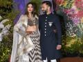 सोनम की शादी में कुछ इस अंदाज में सैफ अली खान ने किया डांस - Hindi News | Sonam kapoor wedding: Saif Ali khan dance at reception party going viral | Latest bollywood Videos at Lokmatnews.in