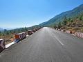 National Highways: हर साल लाखों की जान?, हर 10 किमी पर वाहन लोगो के साथ गति सीमा को पेंट करना अनिवार्य?, फरवरी 2025 से लागू - Hindi News | National Highways Soon speed limits mandatory paint speed limits vehicle logo every 10 km Road Transport Ministry issues guidelines drivers on NHs e-ways | Latest business News at Lokmatnews.in