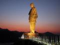 गुजरात में स्टेच्यू ऑफ यूनिटी की दर्शक गैलरी में पानी घुसा - Hindi News | Rain Pours Inside Statue Of Unity, Triggers Criticism On Social Media | Latest india News at Lokmatnews.in