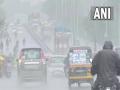 Rainfall Alert: दिल्ली-एनसीआर में मूसलाधार बारिश के साथ चल रही हैं तेज हवाएं, गर्मी झेल रहे लोगों को मिली राहत - Hindi News | Strong winds blowing with torrential rains in Delhi-NCR people suffering from heat got relief | Latest india News at Lokmatnews.in