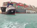 स्वेज नहर में फंसे पोत को आखिरकार निकाल लिया गया - Hindi News | Ship stranded in Suez Canal was finally evacuated | Latest world News at Lokmatnews.in