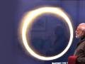 पीएम मोदी को सूर्य ग्रहण देख कर क्या कहा - Hindi News | PM Narendra Modi watches Solar eclipse 2019 see video in hindi | Latest india Videos at Lokmatnews.in